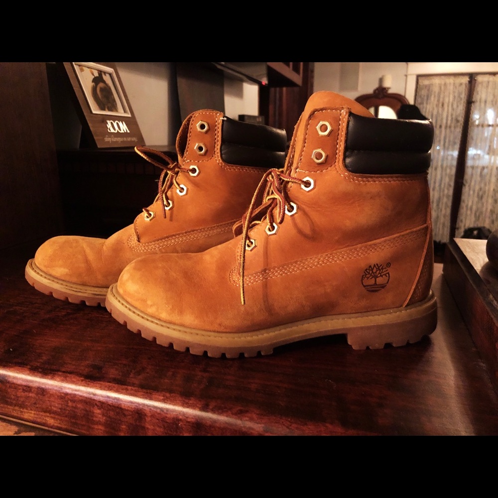 TIMBERLAND BOOTS (classics)